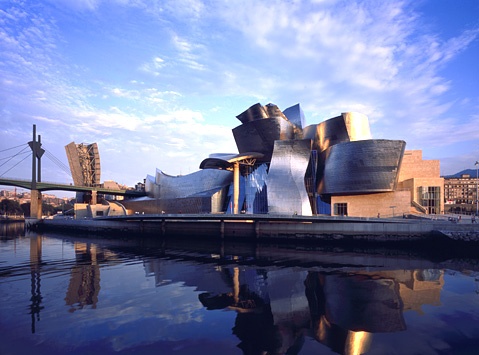 Private transfer service to Biarritz Airport Transfer to Bilbao