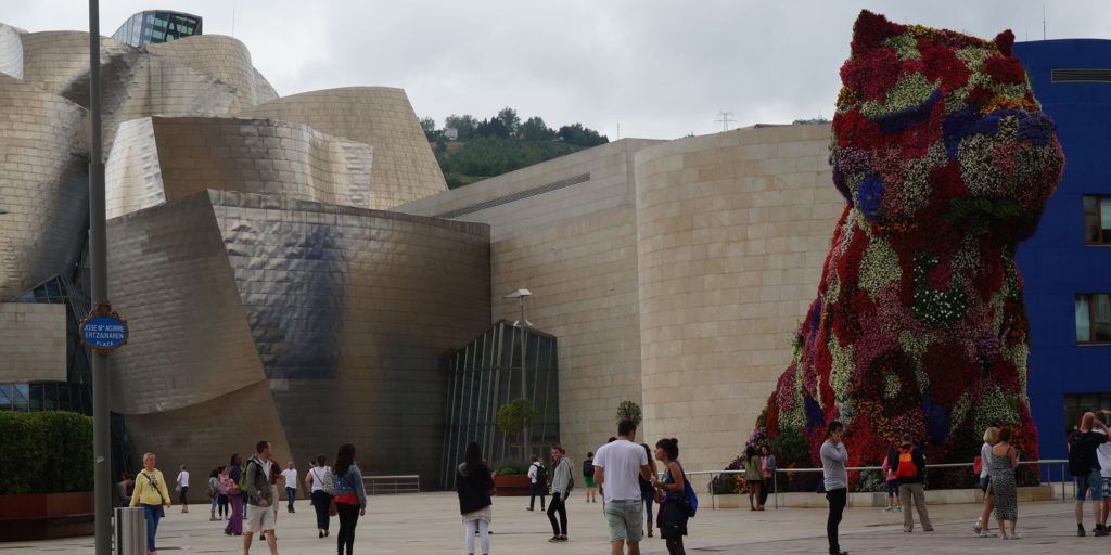 Biarritz Airport transfer to Bilbao
